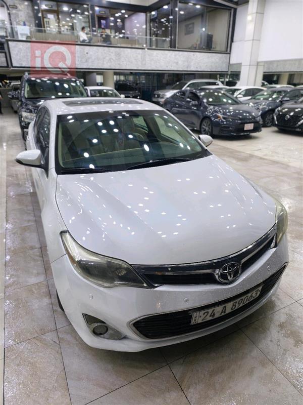 Toyota Avalon 2013 for sale in Iraq - Duhok